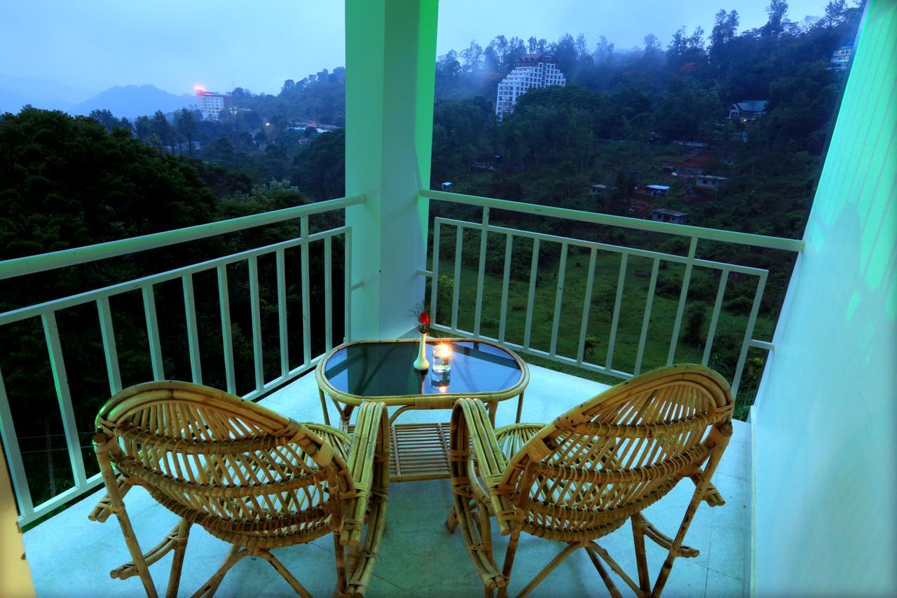Hotel Monsoon Grande Munnar Exterior foto