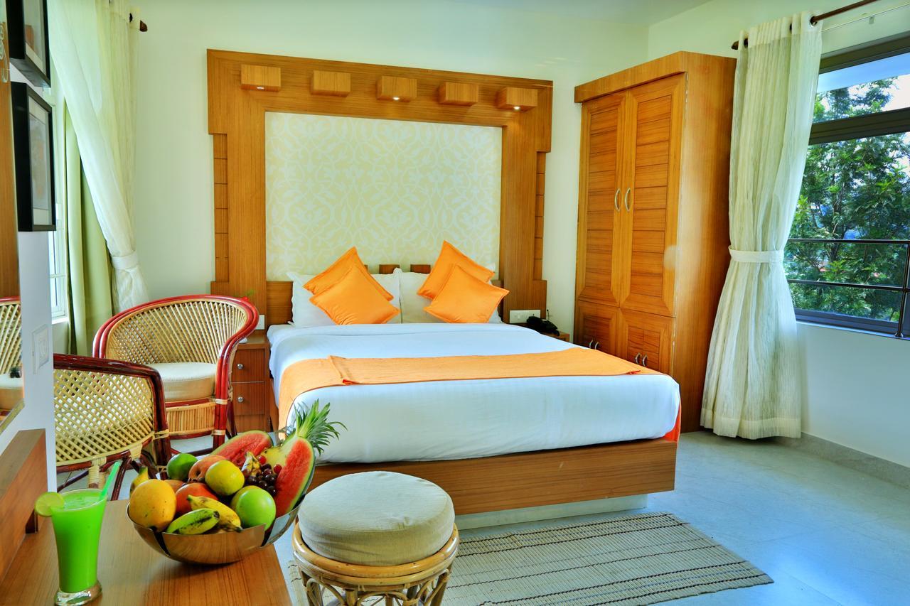 Hotel Monsoon Grande Munnar Exterior foto